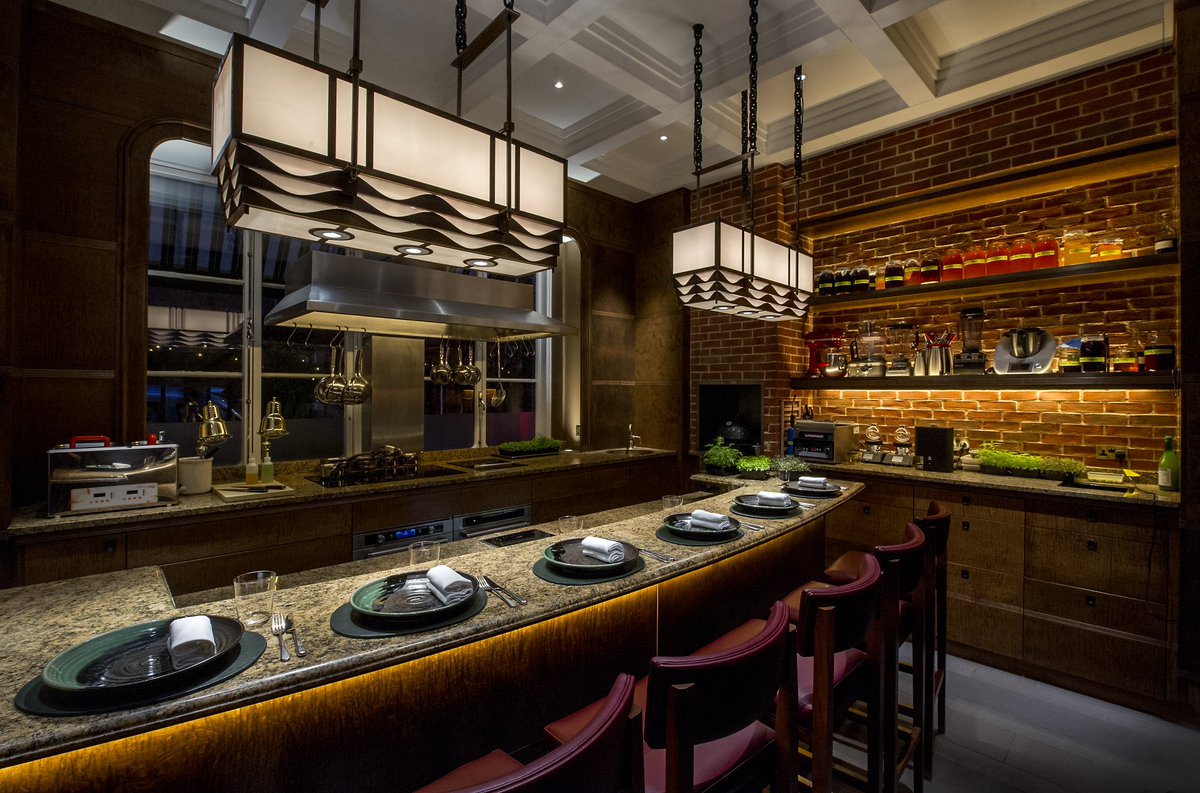 Free friday 15/09 at 7pm? Come and join <a href="/PaulLobbanChef/">Paul Lobban</a> in our Development Kitchen #farmtotable #londondining #experimental <a href="/ClaridgesHotel/">Claridge’s</a>