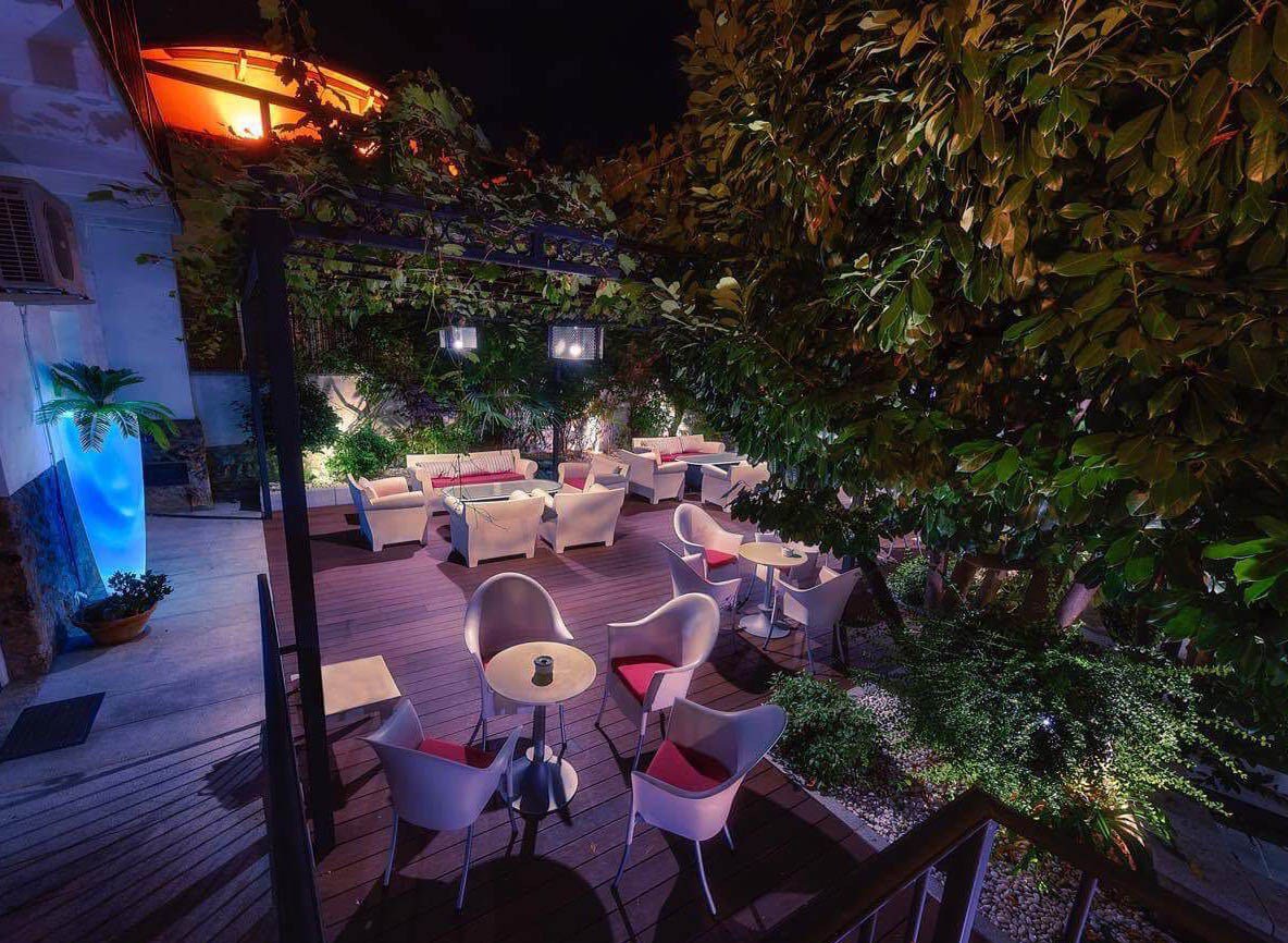 Blogcazachollos's tweet photo. ¿Qué las vacaciones se te quedaron cortas? pues como a mi 🎑🏖️https://t.co/bNBW9FMluA #hoteleloy #escapadas #hotelrural https://t.co/MdyHKJHFGZ