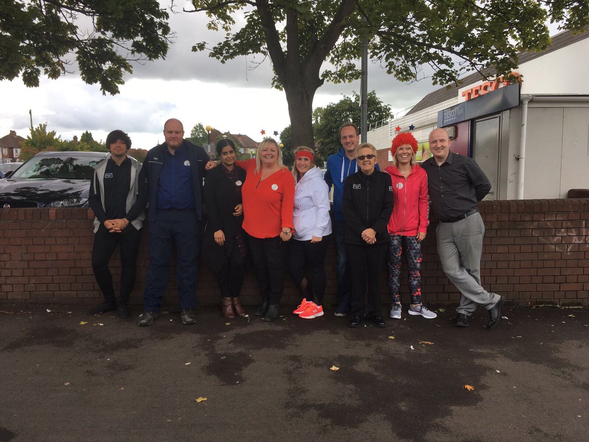Team Yardley 🤗helping the Tesco Great Walk Campaign 💕it!#greatwalk #wecandothis👍<a href="/Ashorrigan/">Ash Horrigan</a> <a href="/chesh2813/">Chris</a> <a href="/Brooks3240/">John Brooks</a>