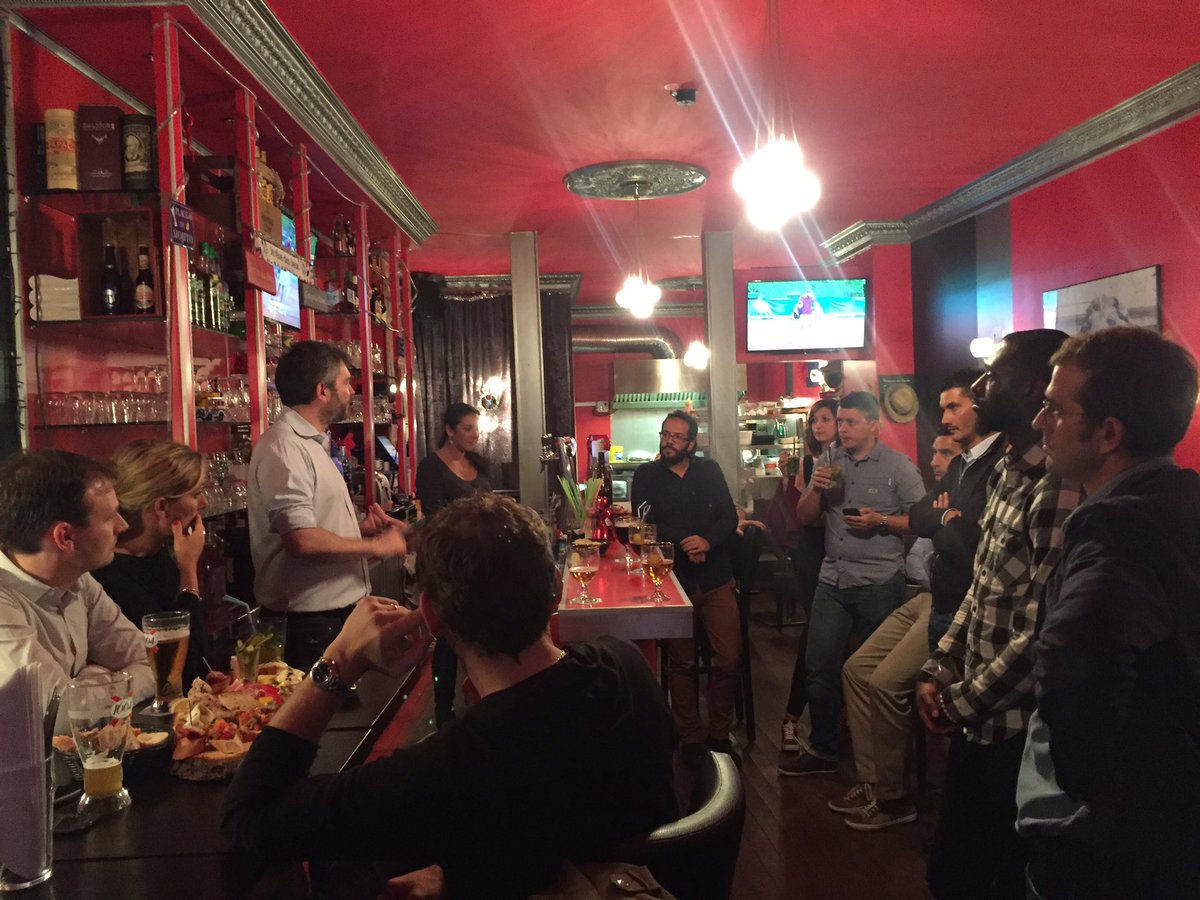 zayat_o's tweet photo. Pitch de 3 #startups du @LeTremplin_ : @sportagraph @BfanSports @MoodMeAp. et @solive au @restorouge. Merci @LNBofficiel #ProA #proB https://t.co/zafJGUmmq4