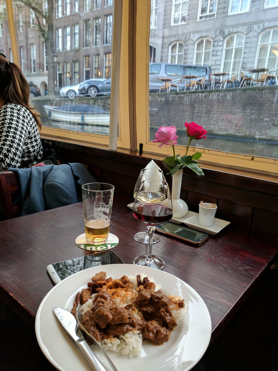 kiryakov_ak's tweet image. Indonesian food on a boat in Amsterdam. Great setting to discuss the future of #DBPEDIA with the #semantics2017 bunch