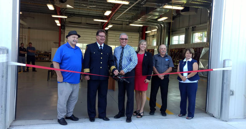 New South Stormont fire hall opens bit.ly/2fgDC42 @SStormont #StAndrewsWest #firestation https://t.co/Xc1p8c6O5g