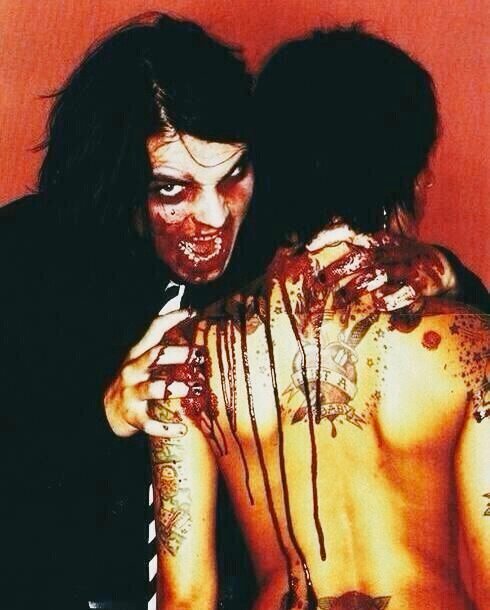 bloodIctting's tweet image. Re- ...uh, vamping.

× RP/SV
× MV until partner is found, though
× Dominant in nature, but can submit
× Very descriptive
× 18+

RT, please?