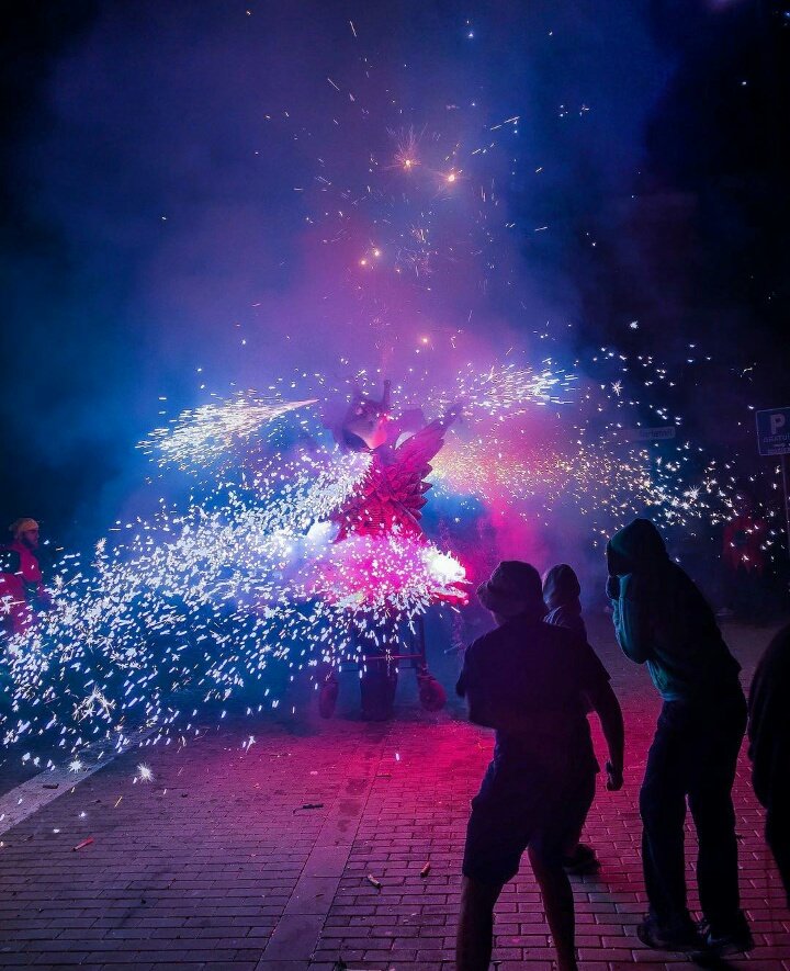 Avui actualitzem el nostre compte amb aquesta fotassa que va fer-li l'@StrangeSmilee a la Follonera!