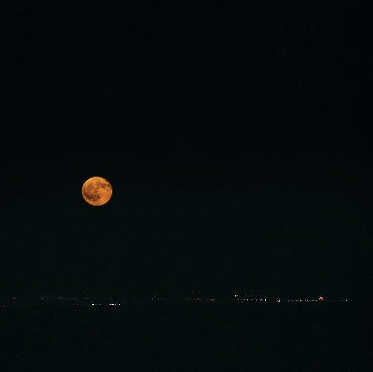 Raquel_m_21's tweet photo. 24:25,And there will be #signs in the sun and #moon and #stars; and on the #earth, fear among the #nations and doubt; https://t.co/QUXHWrzjx5