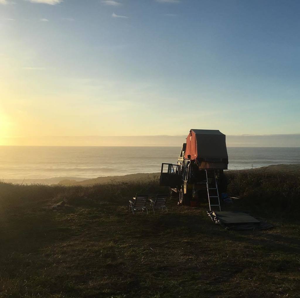 ourdefender's tweet photo. Beachview today, everything is getting a little salty.. 😅 #defender #beach #spain #earlybedtime #sleepwell #roofto… https://t.co/unDbWL8jL5 https://t.co/oV9pKGgyFG