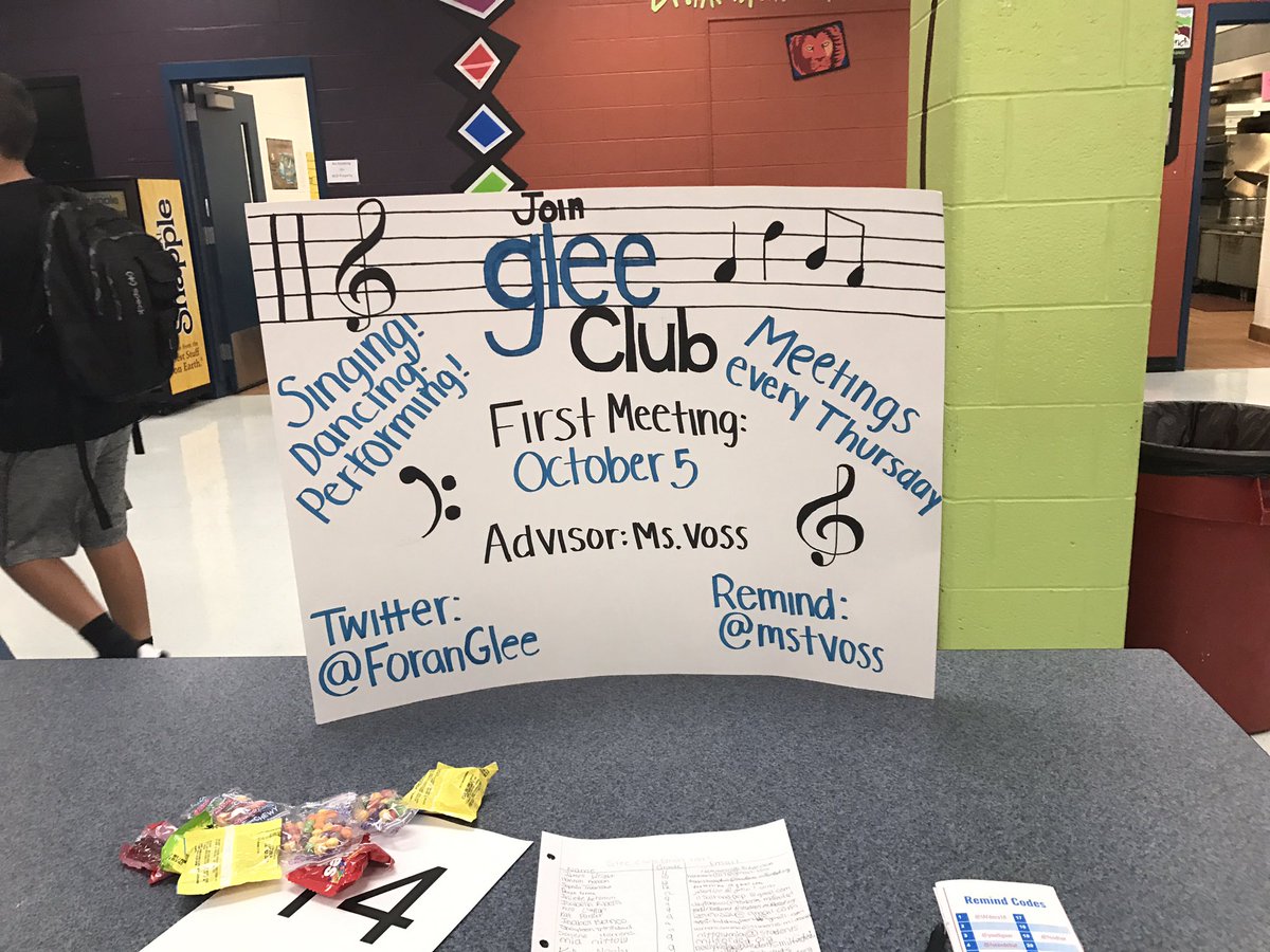 Club fair day 1 was a success. Can't wait to have a great year with our members! Come visit us tomorrow! <a href="/ManeStMirror/">Mane Street Mirror</a>