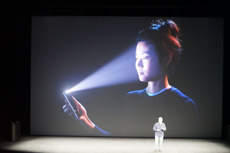 starsandrobots's tweet image. Is this a scene from the Bladerunner set?