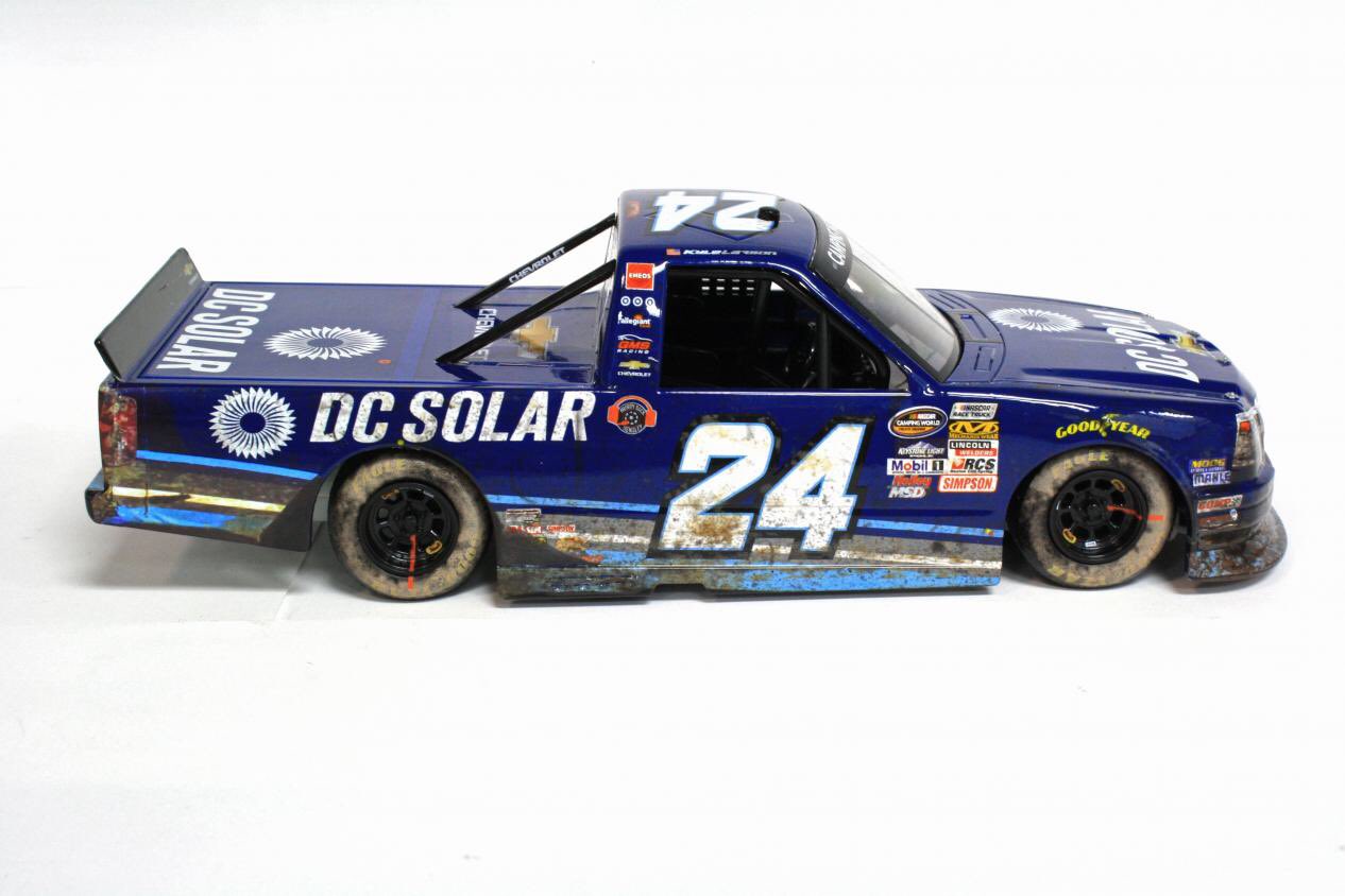 X NASCAR DIECAST FANS PREVIEW Kyle Larson 2016 DC Solar