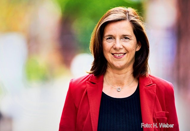 #Ahrensburg Noch kurz vor der #Wahl: Grünen-Chefin #Göring-#Eckardt kommt nach Ahrensburg bit.ly/2vSK1Zi #Politik #Bundestagswahl