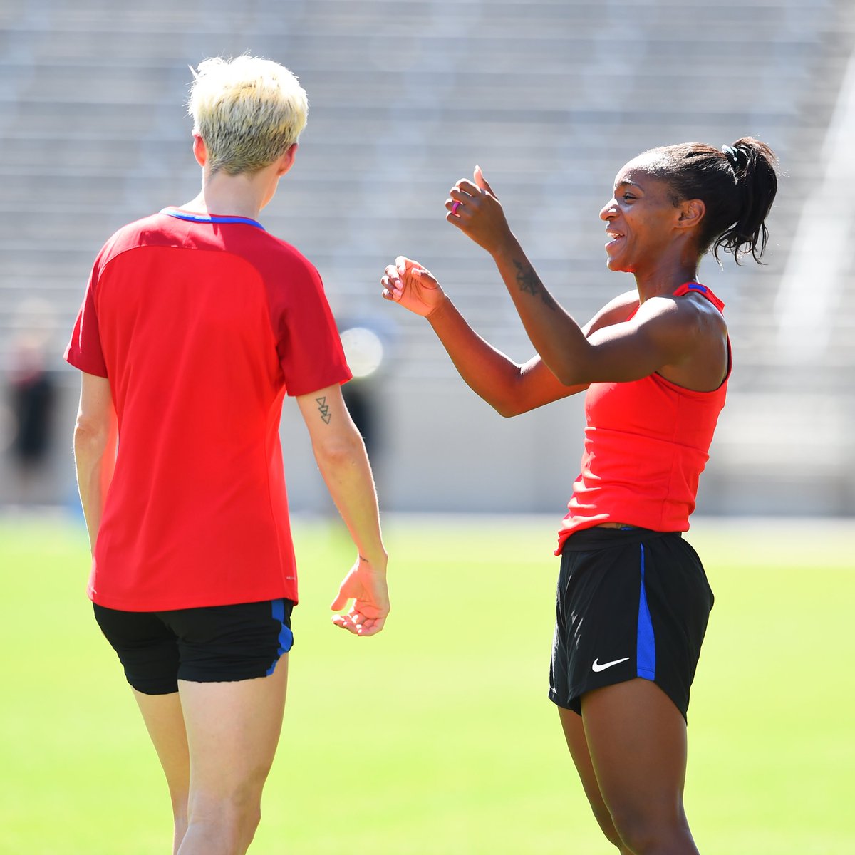 USWNT's tweet photo. ☀️'s out and so are we. 🤗

🔜 #USAvNZL https://t.co/Oosdv0lVVk