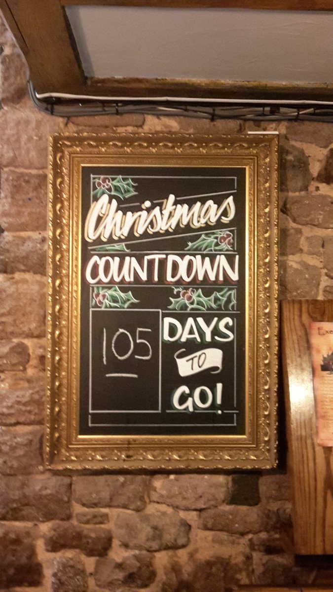 lorella_bruno's tweet photo. Christmas victims in the pub
 #b2course17 https://t.co/KRFu1cCTPc