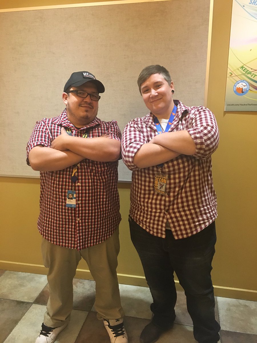 Nicole M tweet media