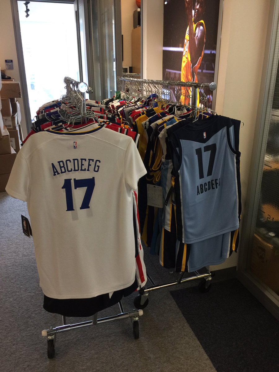 surfing50states's tweet photo. Meeting #7: @NBA NYC Partnerships Team. Awesome offices, great guys, tops insights! Keep pumping @chrisjbeattie #dojoexplore #abcdefg https://t.co/yFnwmQNhOC