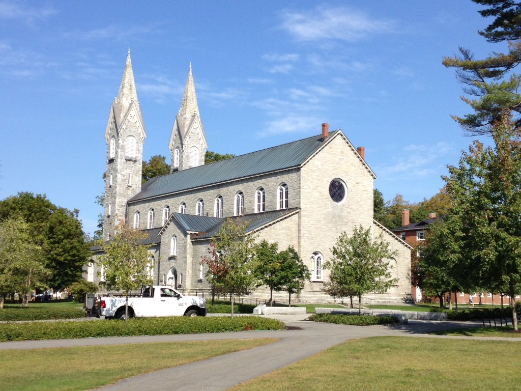 CCDSCollege's tweet photo. #CBBCounselorTour ... @BowdoinCollege: "value of the common good" https://t.co/ShbYm4uvuk