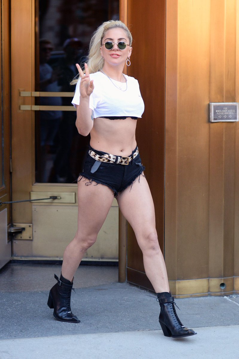 Gagathrowbacks's tweet photo. Lady Gaga leaving Z100 studios in NYC (Sept. 12) 2016 #Throwback https://t.co/3cDszi0qtt