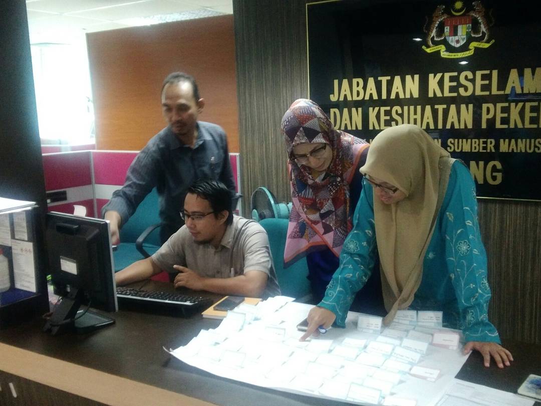 ILPKuantan's tweet photo. Sesi Latihan 'TNA' kaedah #CUDBAS oleh CUDBAS Leader,En.Tasirihafizan bersama staf JKKP Pahang di Wisma Persekutuan.
#ilpkuantan
#jkkppahang https://t.co/D3rkW2rDam