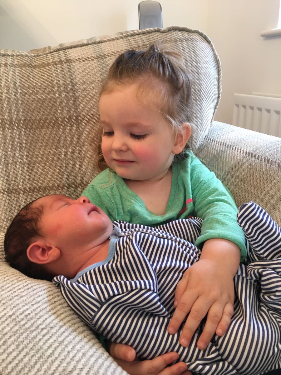 KyloFunDay's tweet photo. My baby is such a mother hen lol 😂 #sogrownup #kids https://t.co/adYkdT7Go1