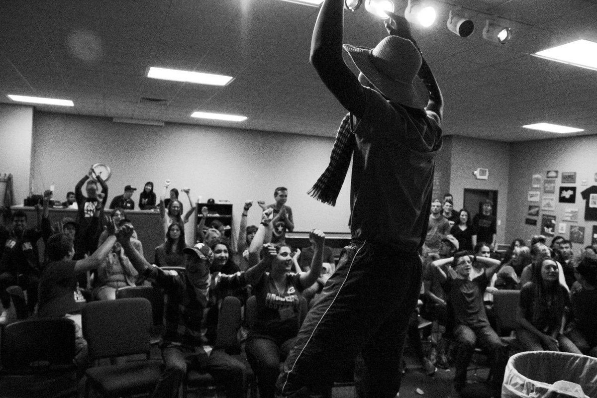 GLCampusLife's tweet photo. Who will be the reigning champs this year?! #glcl #kickoff #letsbreakrecords #125 https://t.co/fhmdjWQ7Cl