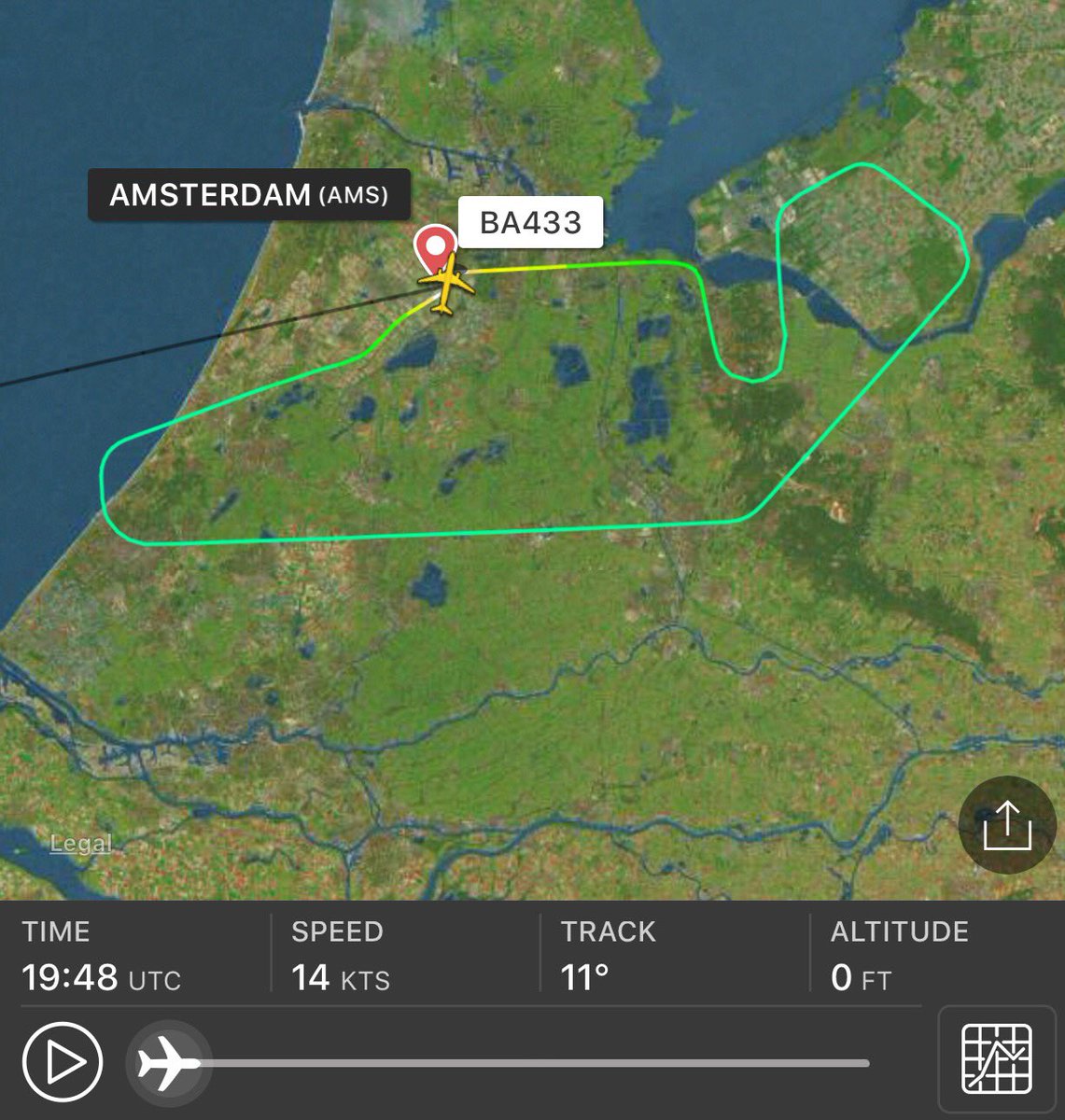 NikPhillips666's tweet photo. British Airways #BA433 suffered a bird strike departing Amsterdam a short time ago, causing an engine shutdown https://t.co/YrzQn5V3DQ