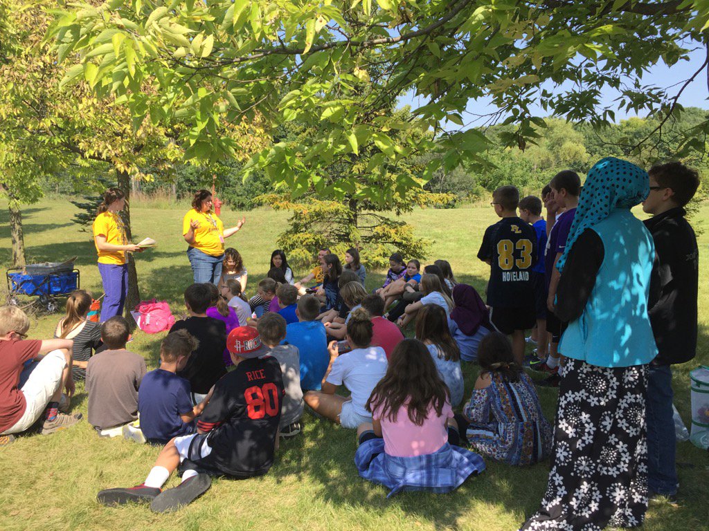 Great 1st meeting of Middle School Earthlings!  Scavenger hunt, bon fire &amp; monarchs. #WeArePLSAS