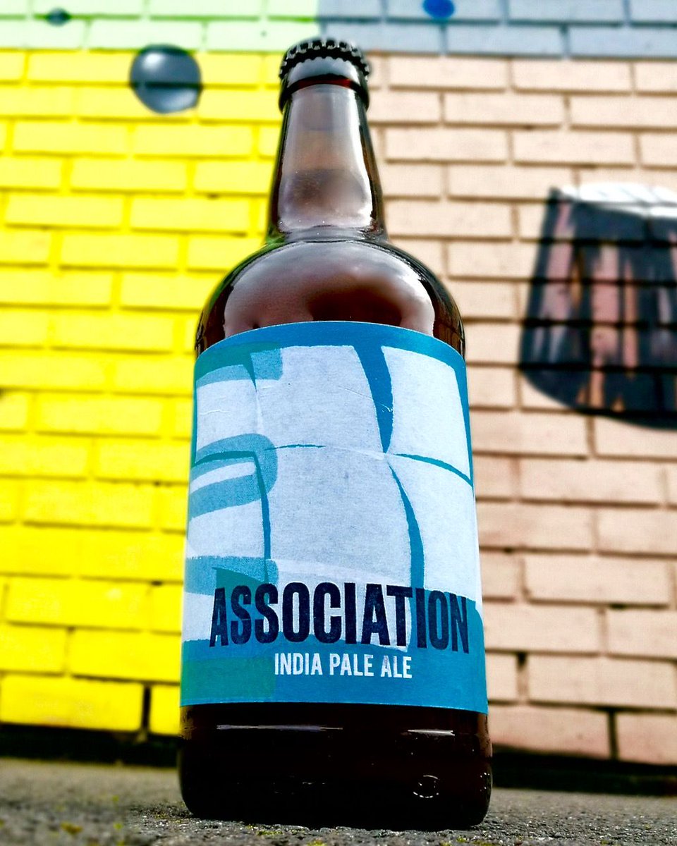 beeryeti's tweet photo. #TopBrewsTues: Check out @AlesofScilly Association... Tangy, quite light and very smooth. https://t.co/JlZkcGYJkg #BeerOClock https://t.co/cdsjcRVP1p