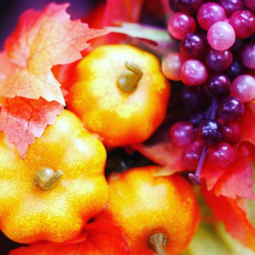 #梨 #ブドウ #日本 #秋 #日本の秋 #果物 #紅葉 #アーバンビレッジ #berry #japan #autumn #Japan autumn #fruit #urban-village