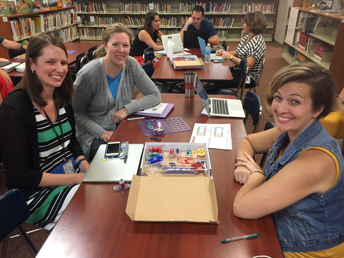 wheeler_mps's tweet photo. 👍🏽👍🏽's up when a staff meeting means teachers get to play with @SnapCircuits !
#wheelerway https://t.co/rmrAJj3vAk