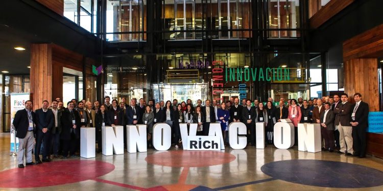 innovacionch's tweet image. Lanzamiento de RICh, la Red de Innovación de Chile innovacionchilena.cl/72-participant…