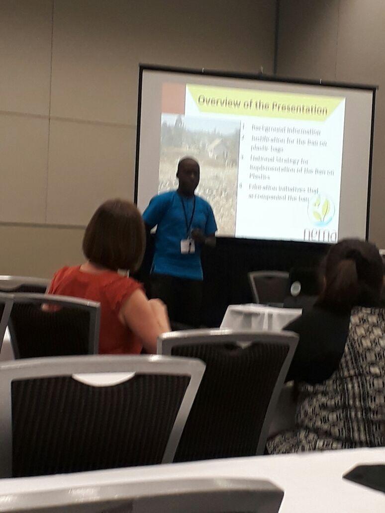 RCE_GreaterNai's tweet image. .@WEEC2017 #HappeningNow @UNEP @NemaKenya event: Supporting Policy through Education - No more Plastic bags in Kenya