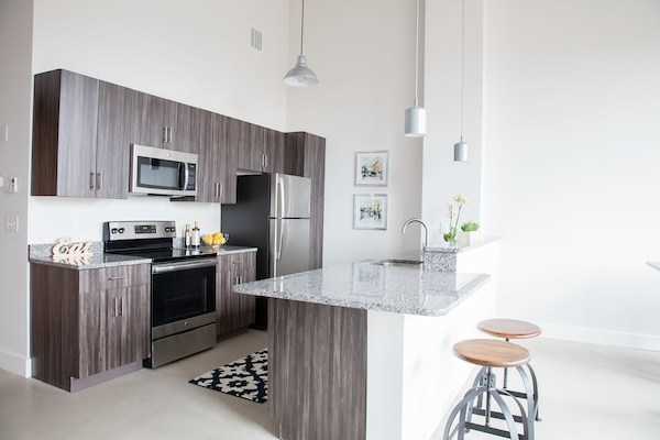Capewell_Lofts's tweet photo. Craving a crisp, clean look? All of your fabulous decor is sure to pop with our polished concrete floors. https://t.co/njtVQILdsW https://t.co/V9afJ9HRgH