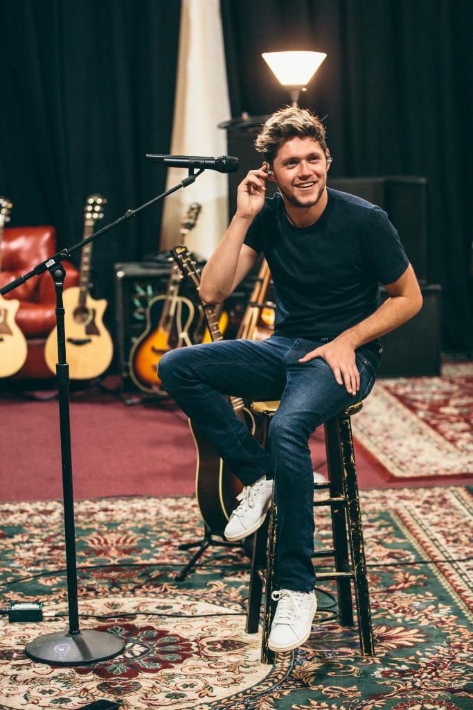 one28nao's tweet photo. #HappyBirthdayNiallHoran 
#HappyBirthdayNiall 

特別な日を日本で過ごしてくれて
同じ日本にいる！ってのが本当に嬉しすぎるよありがとう🇮🇪🇯🇵

歌声も笑顔もギターも、、、
もうなんだろう全部がすきだよ
すべてが愛おしい愛してる https://t.co/55IdKkjGEH