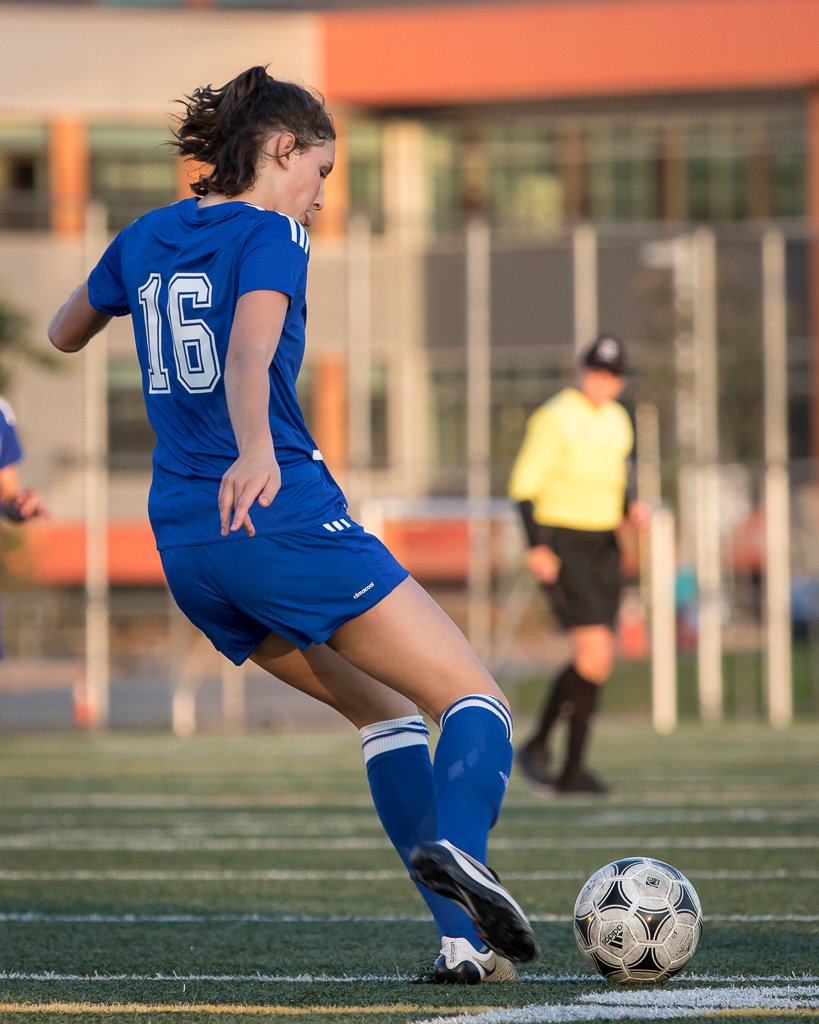 pmorris37's tweet photo. Big win for @lockviewhigh over @cpaathletics in girls soccer this evening in Bedford. (3 of 5)

#GreatAction https://t.co/Ti3L0pFomd