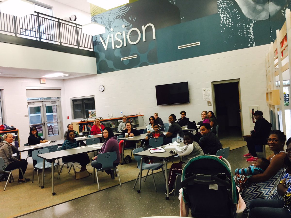 fcsdcompass's tweet photo. We have a media center FULL of parents wanting to make Compass an awesome place for kids! Introducing...the Compass PTC! #established2017 https://t.co/gJ9FDzPRZY