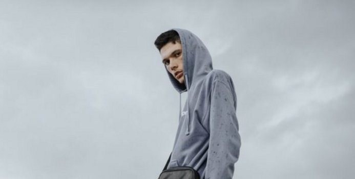 Meet designer and creative director <a href="/trapghanistan/">[+++]</a> in our latest exclusive interview

bit.ly/2jnuiQ3