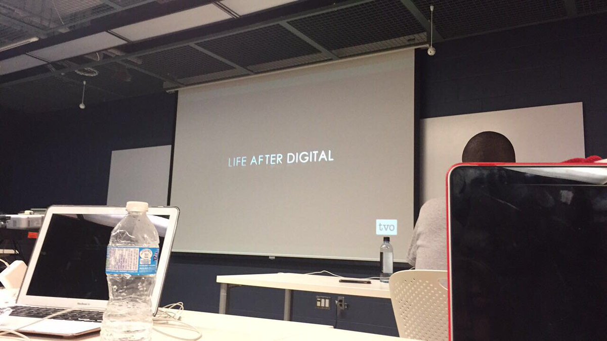 AND THAT IS A WRAP FOLKS!! Thanks for joining our live tweets #CMN288 #LifeAfterDigital