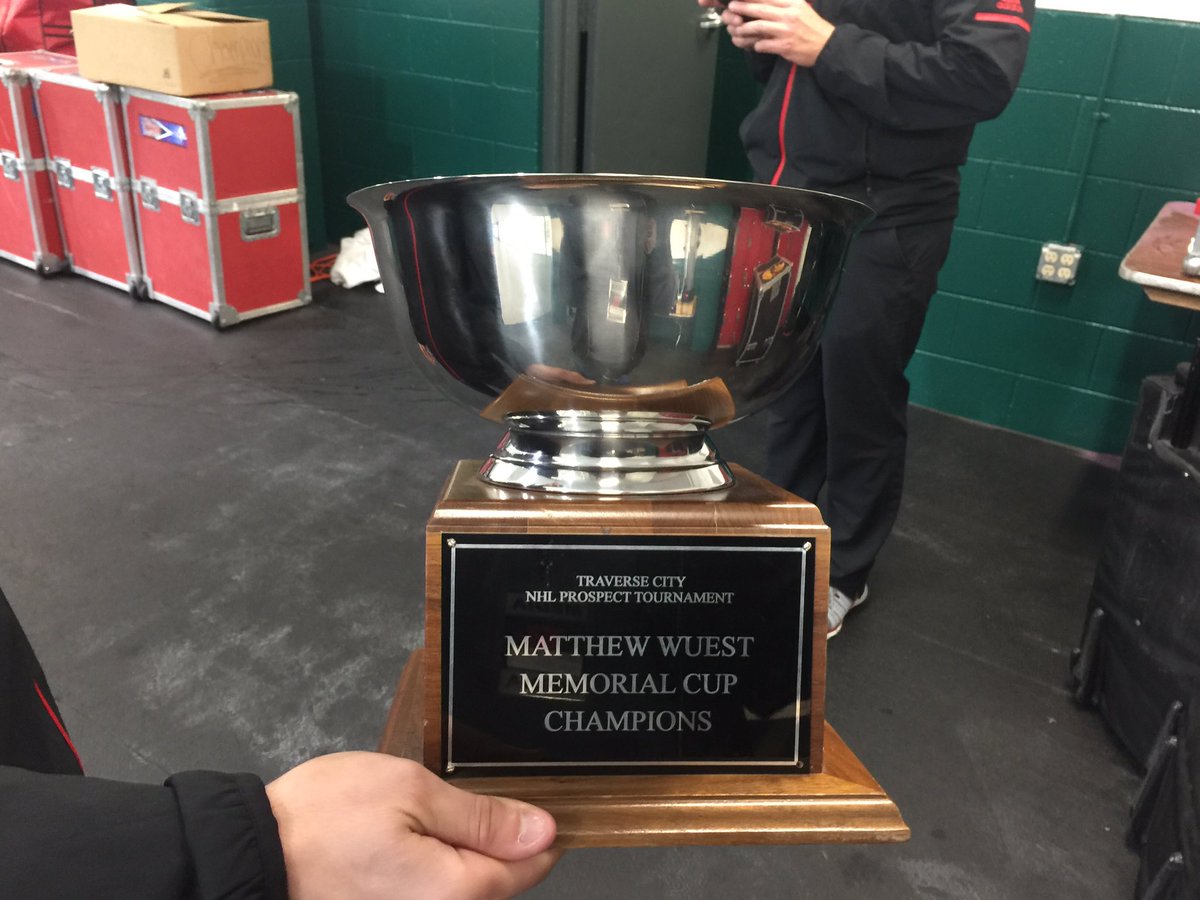 BrianHedger's tweet photo. #Blackhawks win the Matthew Wuest Memorial Cup for the first time. Pretty cool. https://t.co/5eSPHE3zaP