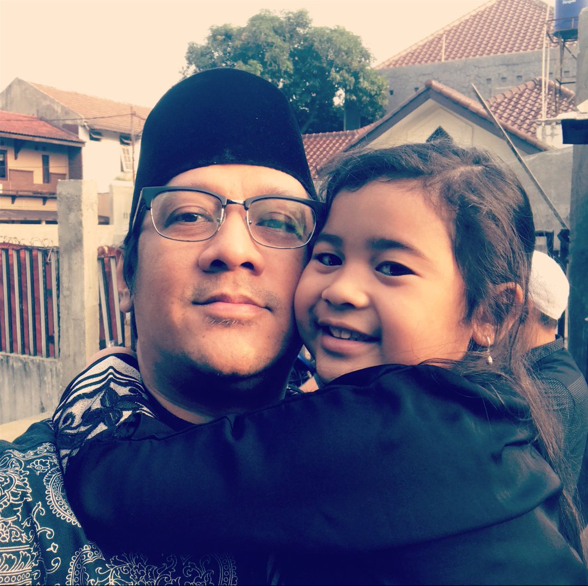 Selamat pagi ... pagi selamat