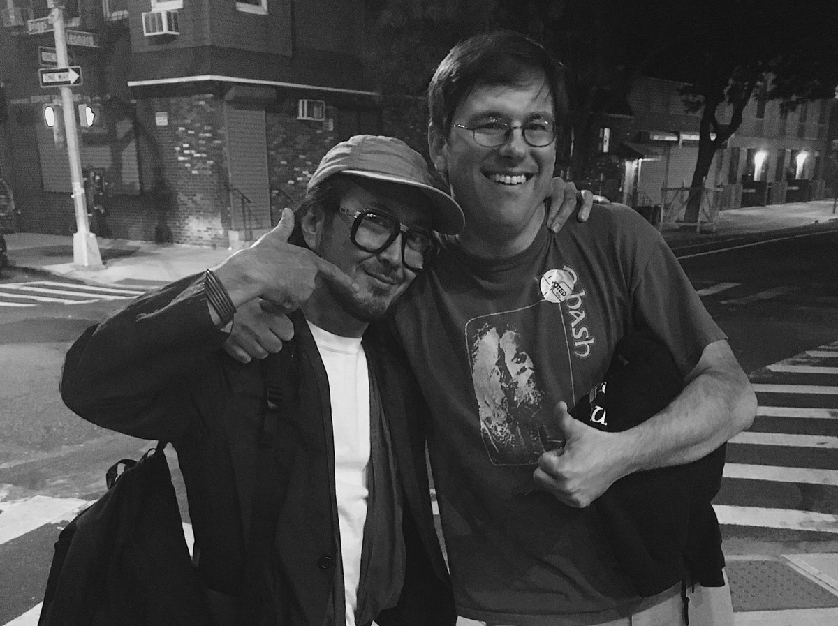 KEIoooyyvovivav's tweet photo. 帰り道、偶然kidに遭遇
w/ @kid_millions 
#manforever #oneida https://t.co/icKdYFGra7