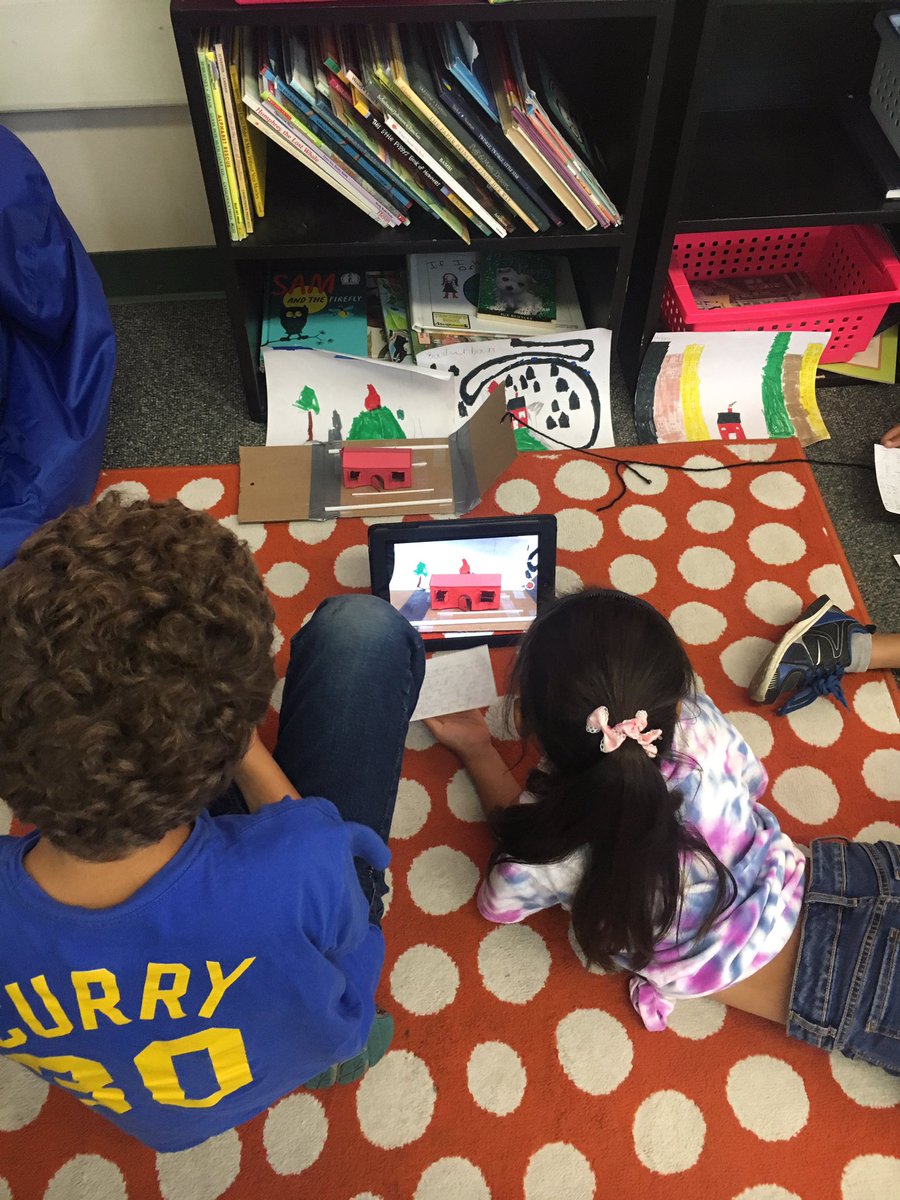 HinkleMhinkle's tweet photo. #fmfirebird design something to move 'The Little House' sequencing the story across different communities while recording! #PAUSD #STEAMED https://t.co/D7jaaJrF1Y