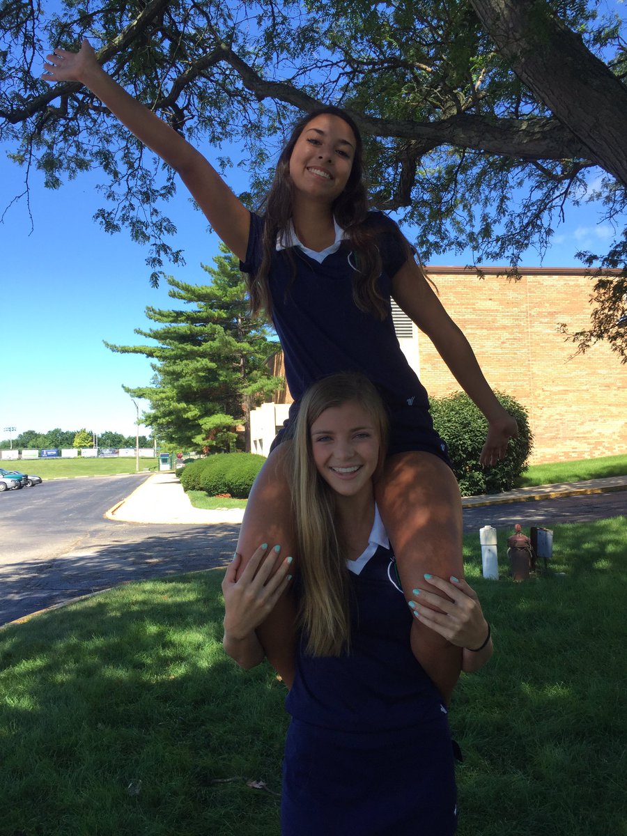 11lydiab11's tweet photo. hbd to my short friend who in no way is short on adventures ☀️ thx for doubling as my flyer &amp; friend https://t.co/LeScGfNDuM