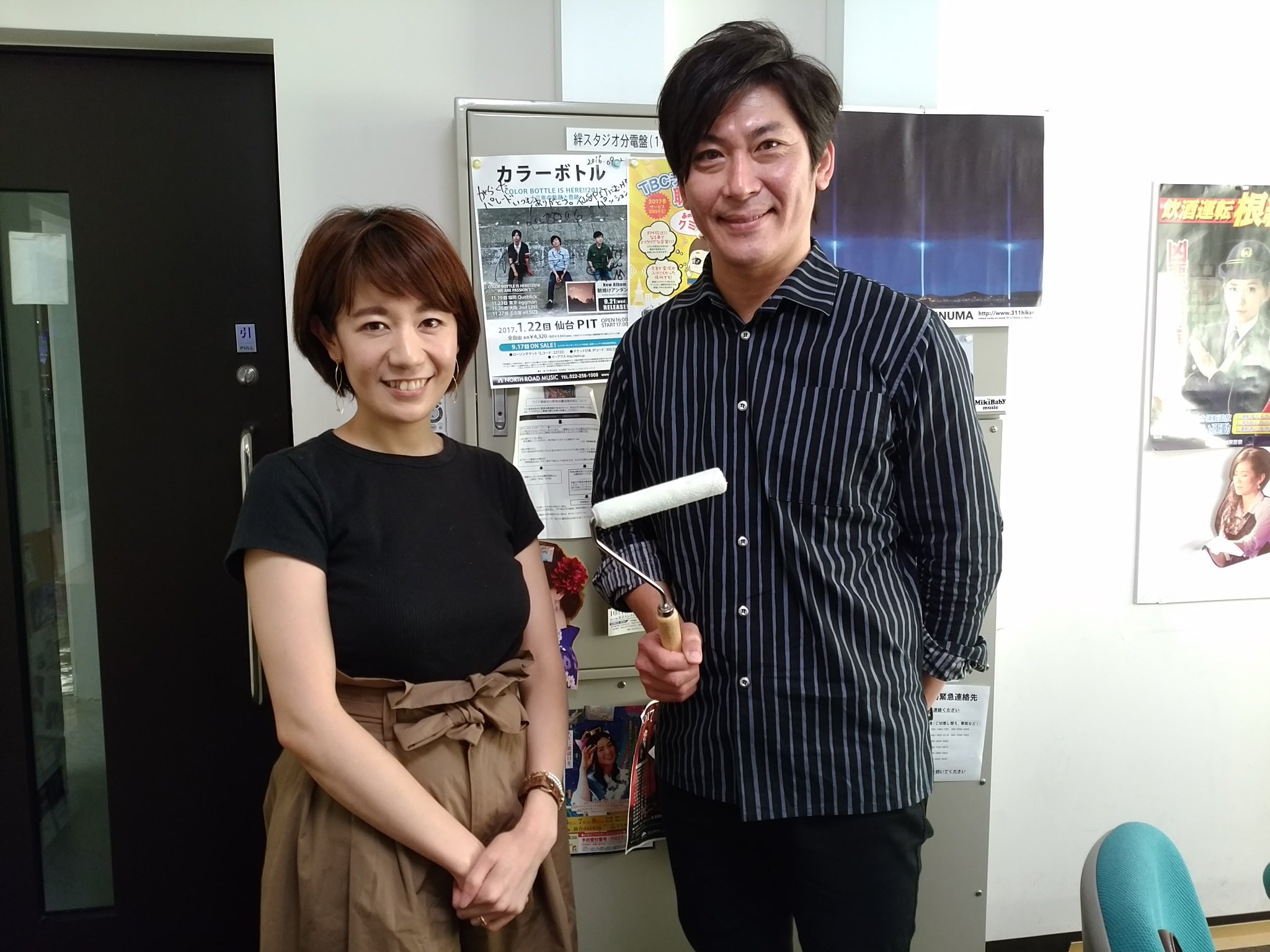 ｔｂｃラジオ 東北放送 制作班 みんなの時間 水曜日 おしごと図鑑 ゲストにペイントアーティスト さとうたけし さんに来て いただきました 絵の見せ方 ローラーあれこれ たくさんお話ありがとうございました Tbcradio さとうたけし Colors