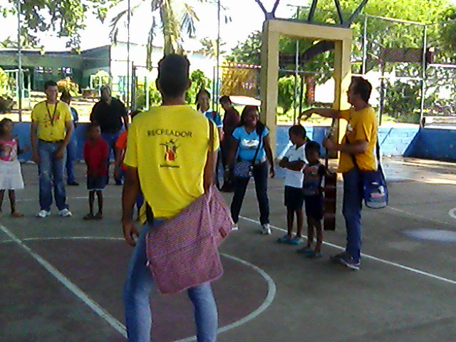 YonnyAlexRodrg3's tweet photo. En el marco de escuelas abiertas L.B. "Germán Fleitas Beroes" del Municipio Camaguán Estado Guárico.  Municipio Escolar Nro 7🤣😄👍🙌 https://t.co/TCDdvJAXiz