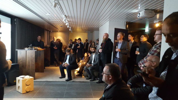 juzzyfarrow's tweet image. Packed to the rafters at HPE Aruba evening with Dicker Data #HPE #HPEARUBA #dickerdata
#dickerdoesitbest