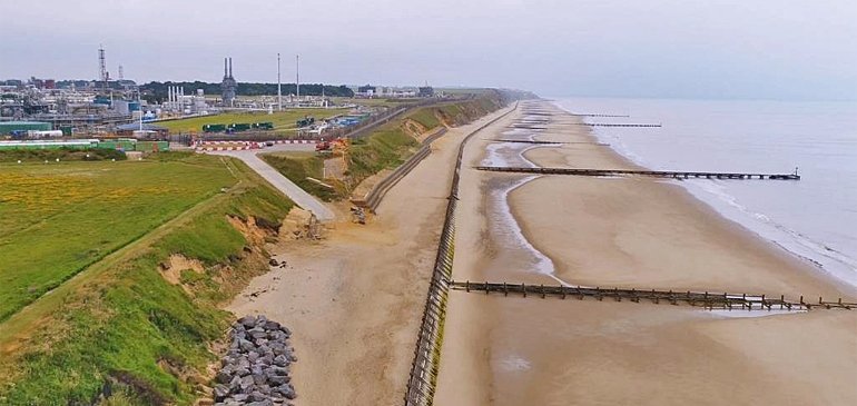 HollandWater's tweet photo. Royal HaskoningDHV designs second ‘sand engine’ to halt erosion Norfolk coastline #UK https://t.co/zDqtoYnDV5 @RHDHV #SandEngine https://t.co/HFjpgFMaCs