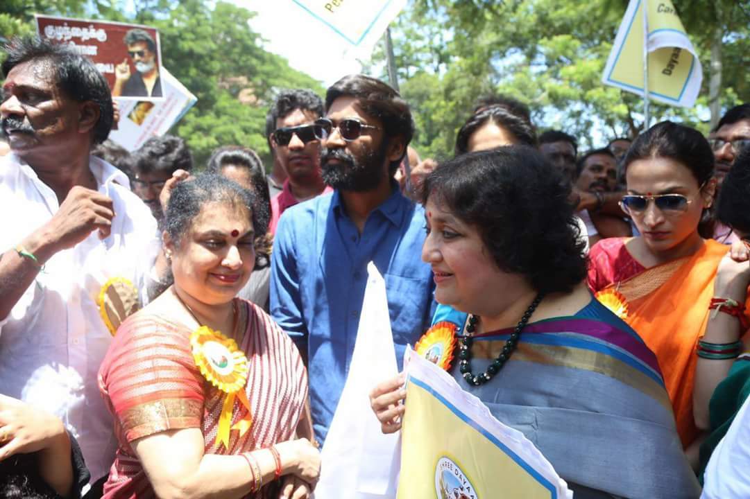 RBSIRAJINI's tweet image. .@latharajnikanth @dhanushkraja @ash_r_dhanush at #BharathYatra #ProtectionOfChildren #BeGoodDoGood today #Chennai huge response