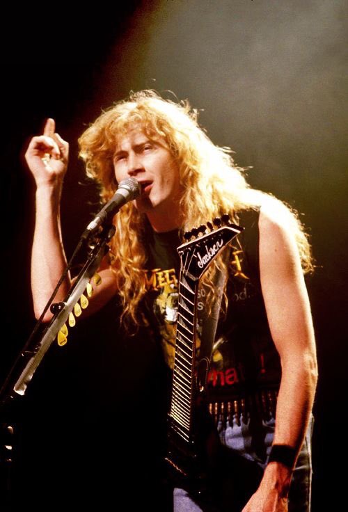 Happy Birthday to the coolest redhead, Dave Mustaine! I hope he has a brilliant day. Rock on.  