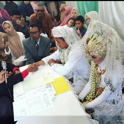 HAYANG KAWIN,,,HAYANG KAAAWIIIN,,,PANGANTEN ANYAR <a href="/DkcKab/">DKCGARDABANGSA</a> <a href="/tarya180272/">Tarya Witarsa</a> <a href="/mulkiabdulaziz2/">M A A</a> <a href="/dpcpkb_bandung/">DPC PKB KAB. Bandung</a>