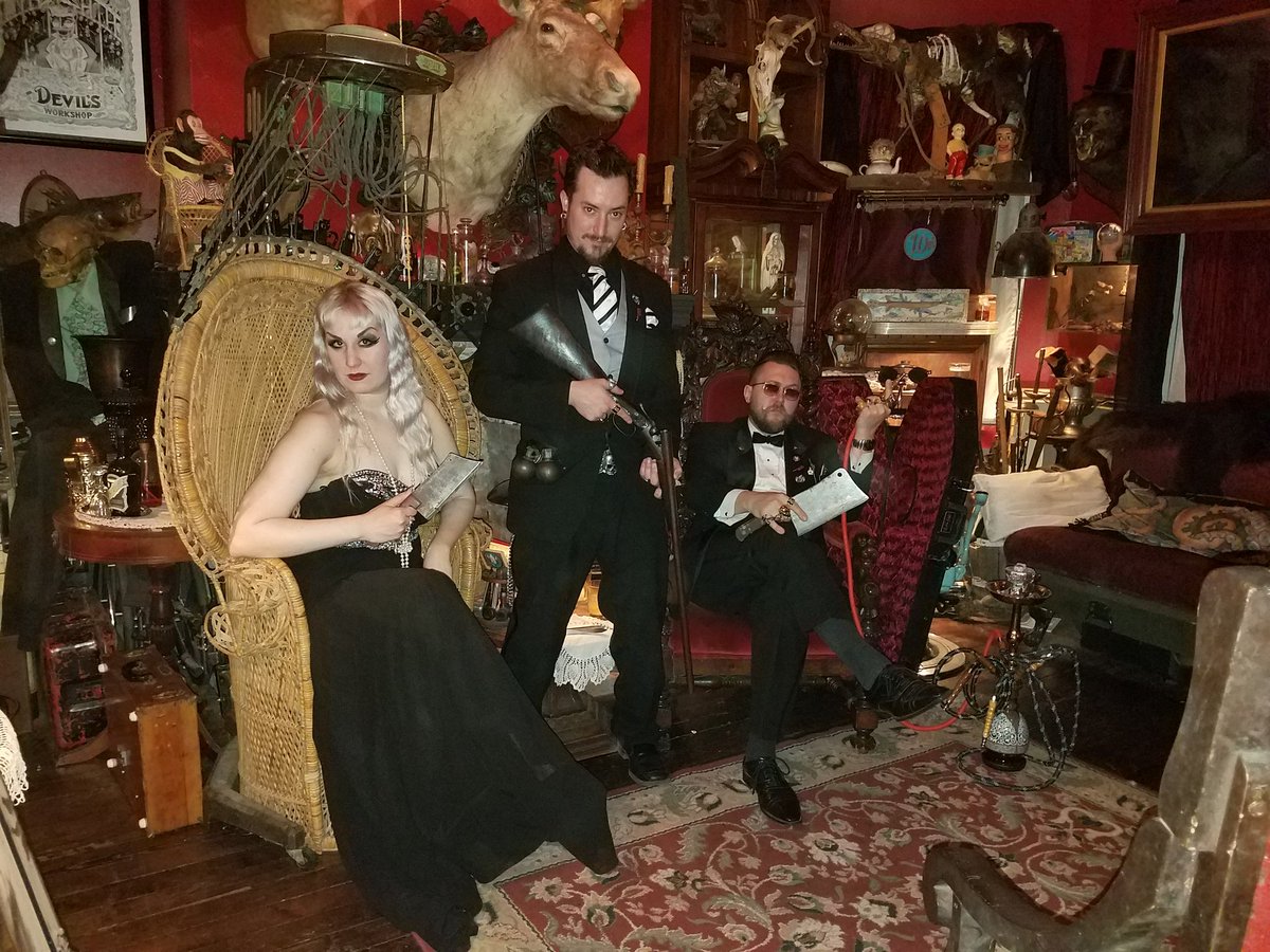 GenericD3RR1CK's tweet image. @trundlemanor Sometimes you just need additional security. #VillainProblems