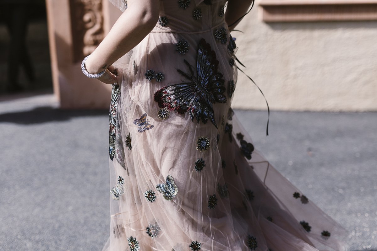 vogueaustralia's tweet photo. Shop gifts to buy your bridesmaids this wedding season at #VOSN with #MidsummerStar #NAPOLEONPERDIS. https://t.co/oJJGhAKO2Y https://t.co/BRQw69KHWe